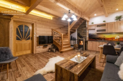 DOMKI I APARTAMENTY CYRHLICA HOUSE CHOCHOŁÓW