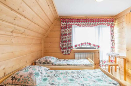 DOMKI CAŁOROCZNE I POKOJE PRZY BASENACH MAGDALENA